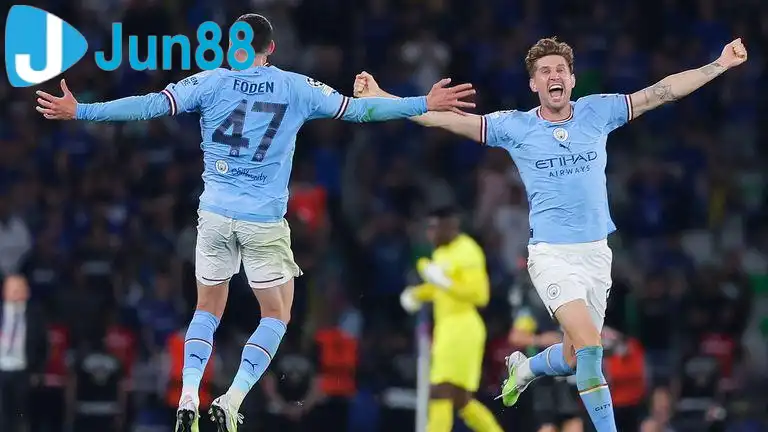 Sức mạnh của Man City bị ảnh hưởng đáng kể khi thiếu các trụ cột. (Ảnh: Sky Sports)