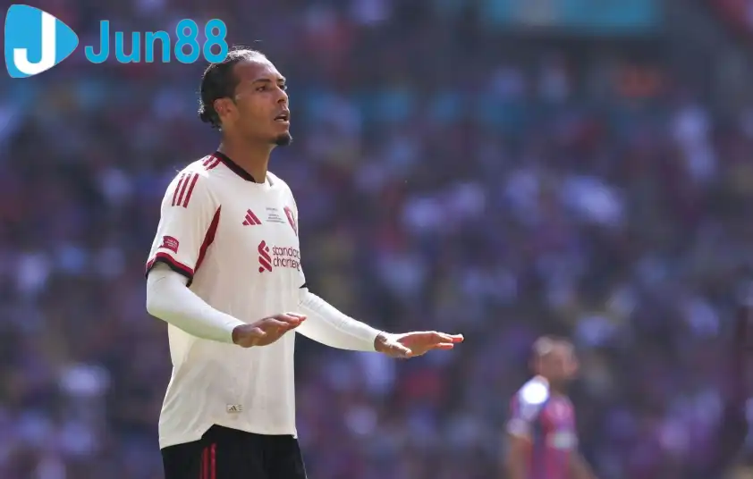 Van Dijk và Liverpool sắp tiến tới việc gia hạn hợp đồng Van Dijk và Liverpool sắp tiến tới việc gia hạn hợp đồng
