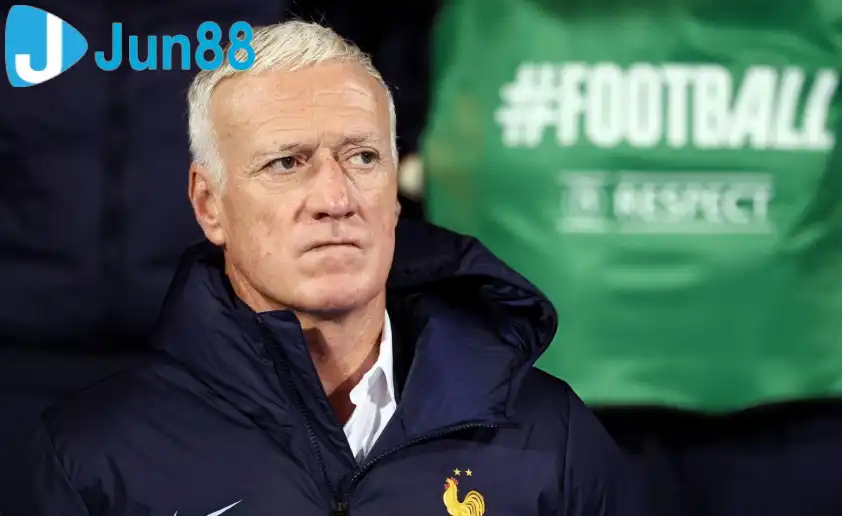 Didier Deschamps được xem là ứng viên nặng ký cho vị trí HLV trưởng tại Al Ittihad mùa tới Didier Deschamps được xem là ứng viên nặng ký cho vị trí HLV trưởng tại Al Ittihad mùa tới