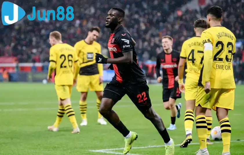 Với lợi thế sân nhà cùng màn trình diễn tốt hơn, Dortmund được dự đoán sẽ lại có được chiến thắng. Với lợi thế sân nhà cùng màn trình diễn tốt hơn, Dortmund được dự đoán sẽ lại có được chiến thắng.